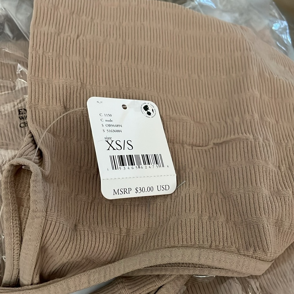 Free People Square One Seamless Cami - Picture 5 of 10